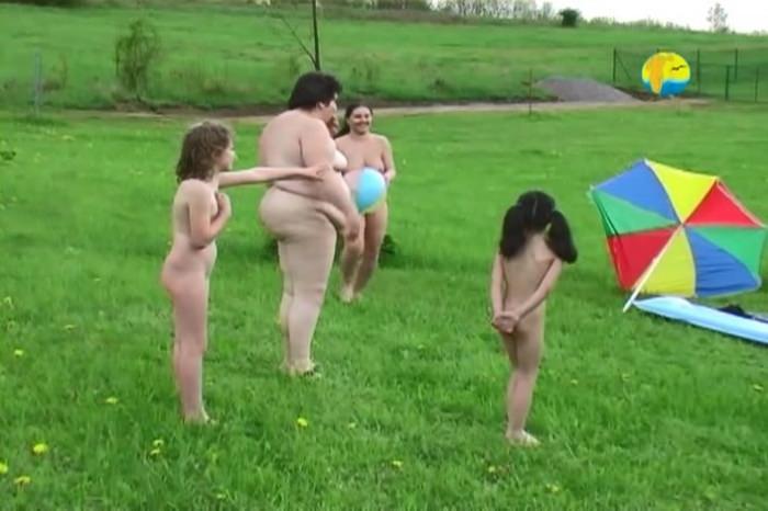 Nudism film Meadow studio Naturist Freedom [Nudism collection]